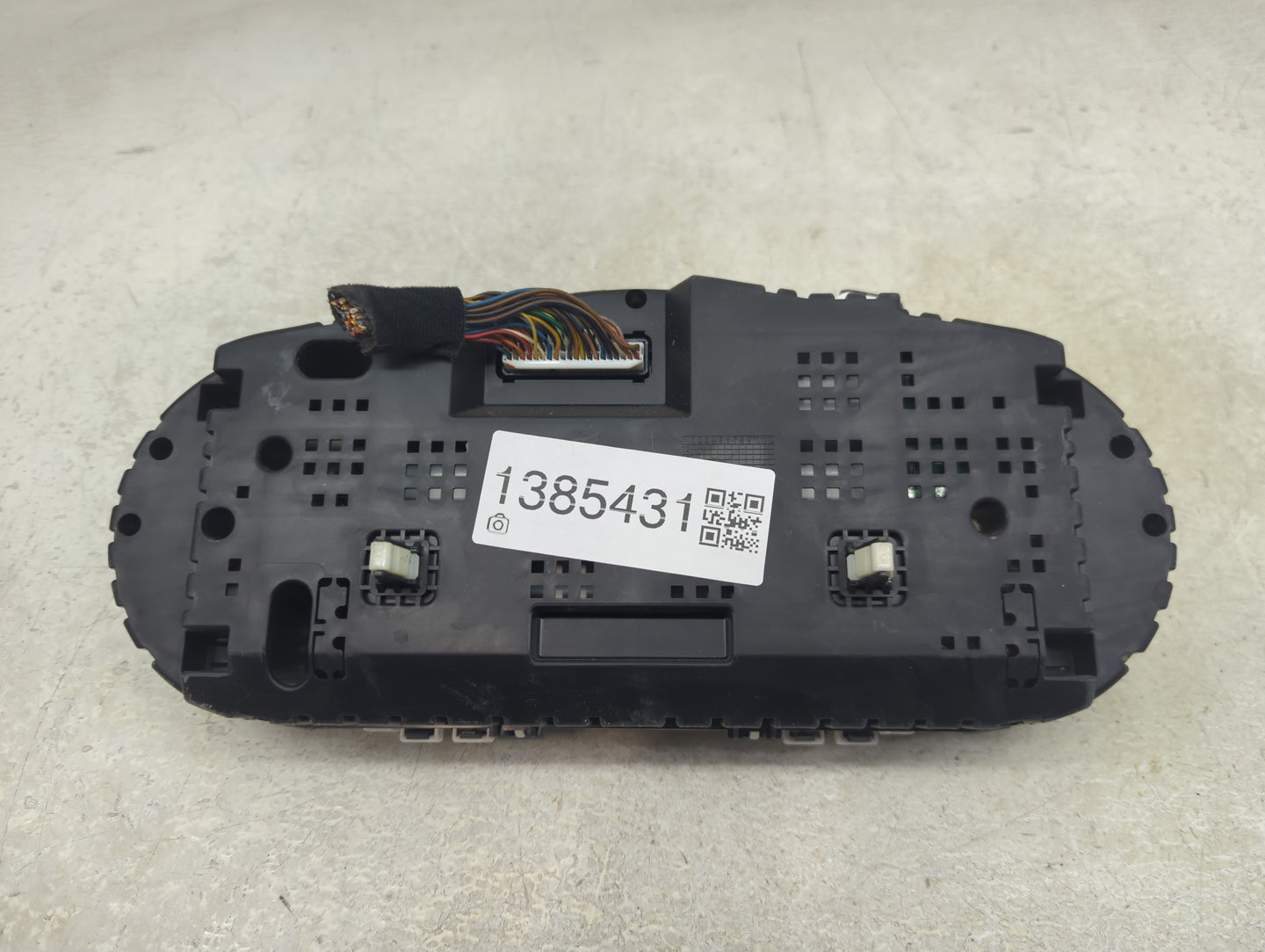 2014 Kia Cadenza Instrument Cluster Speedometer Gauges P/N:94031-3R070 Fits OEM Used Auto Parts - Oemusedautoparts1.com