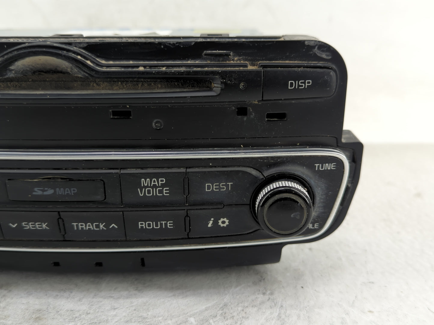 2014-2015 Kia Cadenza Radio AM FM Cd Player Receiver Replacement P/N:96560-3R105 Fits Fits 2014 2015 OEM Used Auto Parts - O