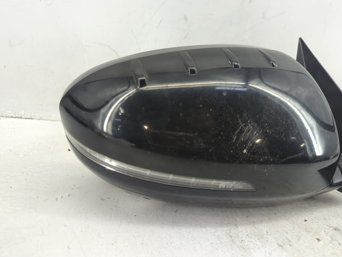 2014-2016 Kia Cadenza Passenger Side View Mirror - Right Door Mirror OEM Used - Oemusedautoparts1.com
