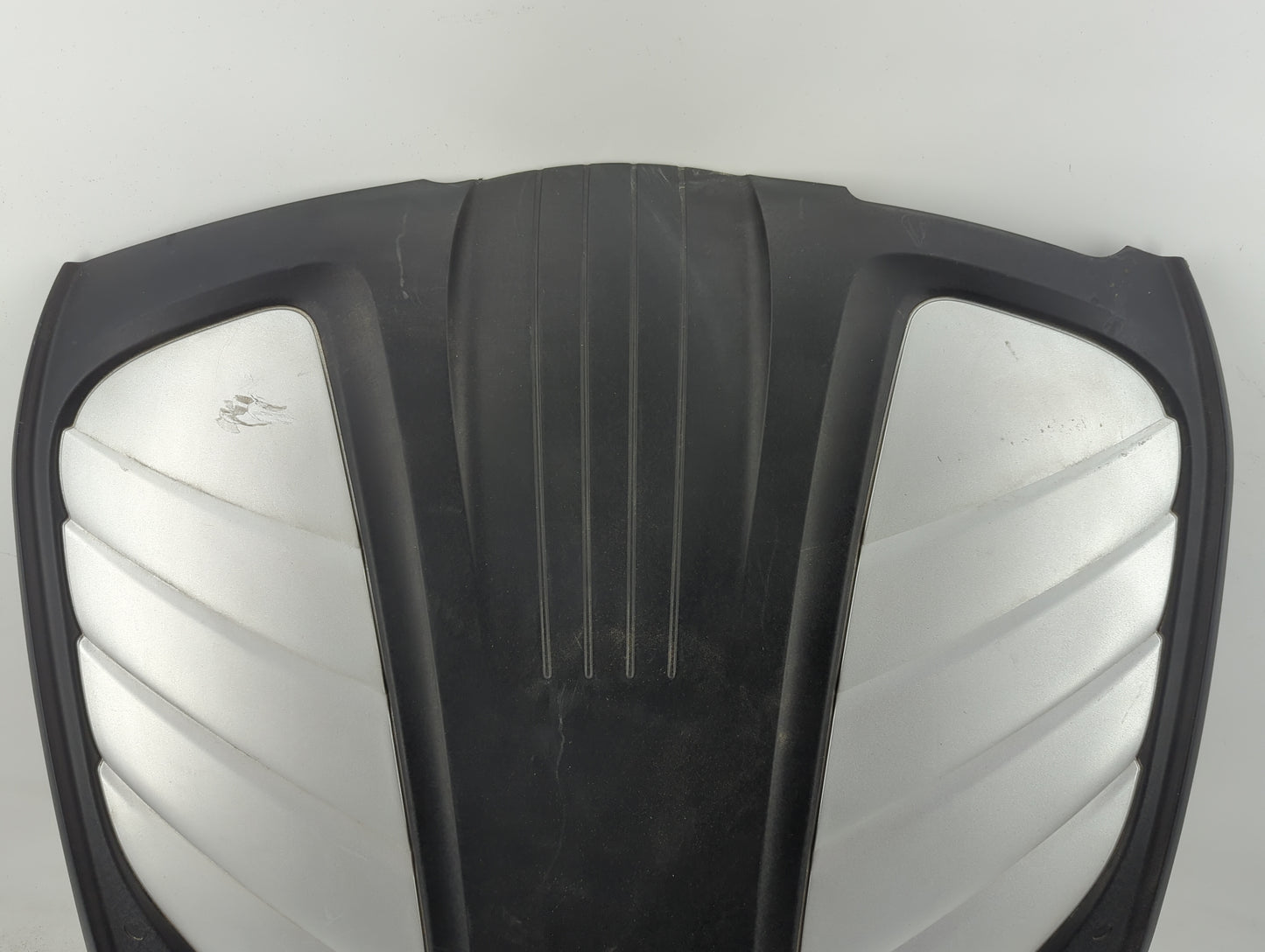 2014 Kia Cadenza Engine Cover - Oemusedautoparts1.com