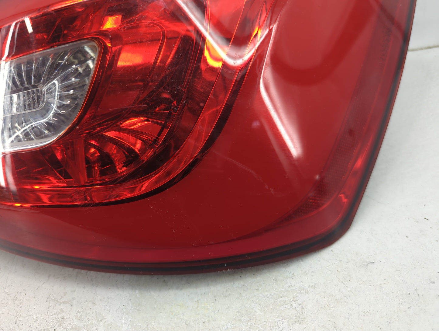 2014-2016 Kia Cadenza Tail Light Assembly Driver Left OEM Fits Fits 2014 2015 2016 OEM Used Auto Parts - Oemusedautoparts1.c