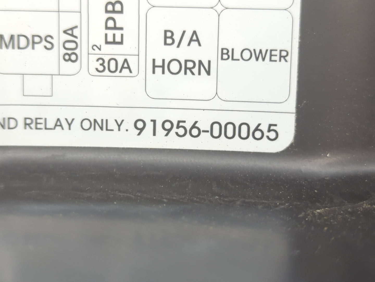 2014-2016 Kia Cadenza Fusebox Fuse Box Panel Relay Module P/N:91956-00065 Fits Fits 2014 2015 2016 OEM Used Auto Parts - Oem