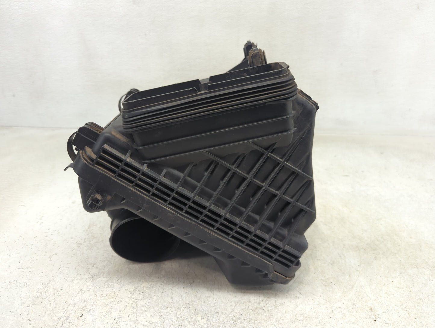 2014-2016 Kia Cadenza Air Cleaner Intake-duct Hose Tube - Oemusedautoparts1.com