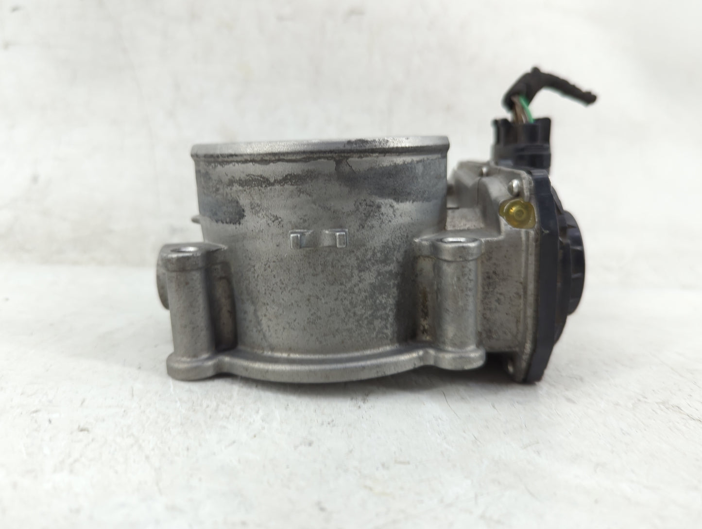 2014-2016 Kia Cadenza Throttle Body P/N:35100-3CA40 Fits Fits 2012 2013 2014 2015 2016 2017 2018 OEM Used Auto Parts - Oemus