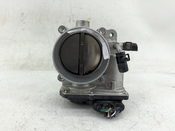 2014-2016 Kia Cadenza Throttle Body P/N:35100-3CAA0 35100-3CA40 Fits Fits 2012 2013 2014 2015 2016 2017 2018 OEM Used Auto P