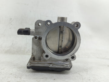 2014-2016 Kia Cadenza Throttle Body P/N:35100-3CAA0 35100-3CA40 Fits Fits 2012 2013 2014 2015 2016 2017 2018 OEM Used Auto Parts
