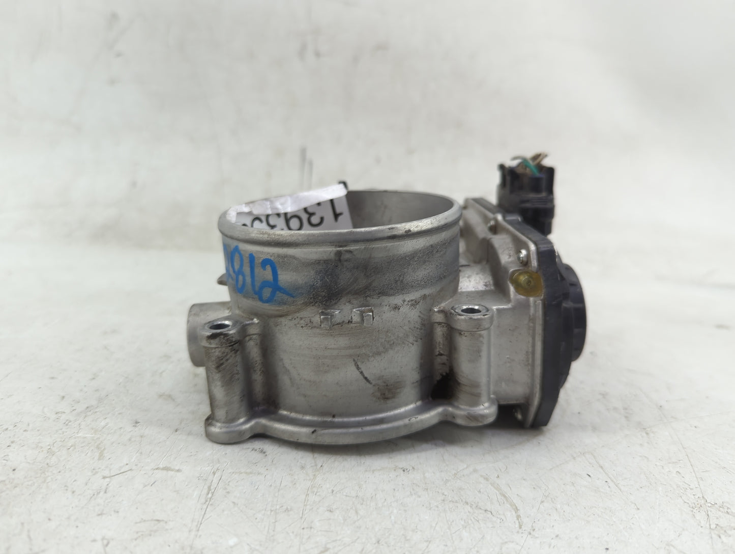 2014-2016 Kia Cadenza Throttle Body P/N:35100-3CAA0 35100-3CA40 Fits Fits 2012 2013 2014 2015 2016 2017 2018 OEM Used Auto P