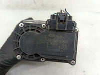 2014-2016 Kia Cadenza Throttle Body P/N:35100-3CAA0 35100-3CA40 Fits Fits 2012 2013 2014 2015 2016 2017 2018 OEM Used Auto P