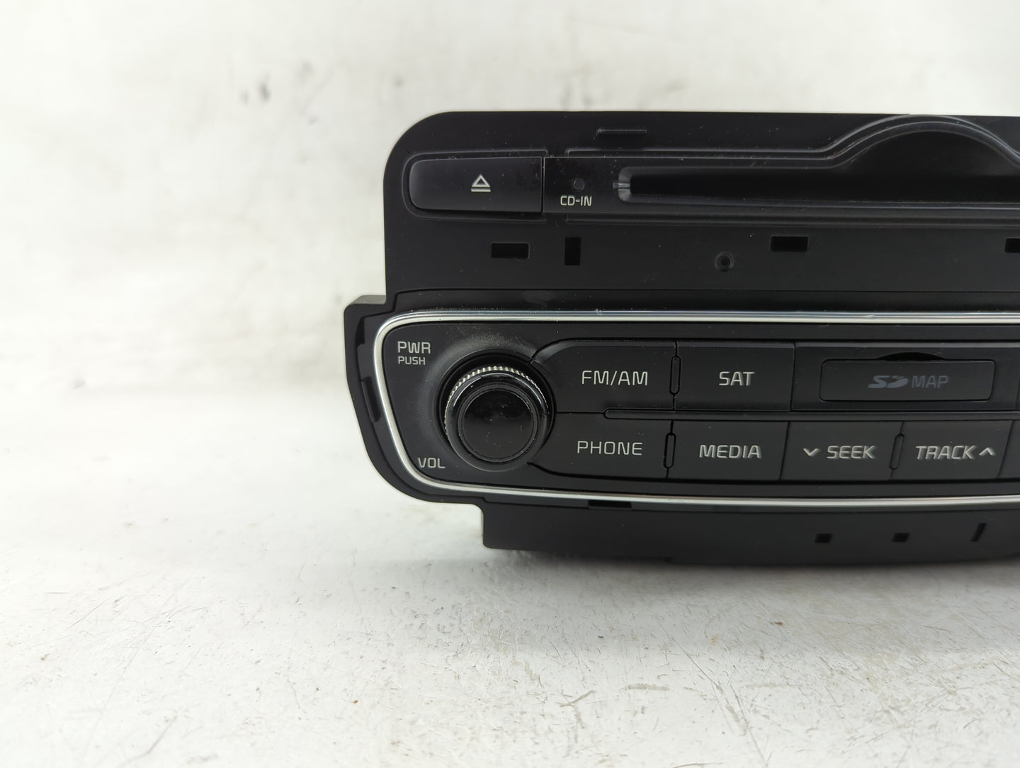 2014-2015 Kia Cadenza Radio AM FM Cd Player Receiver Replacement P/N:96560-3R105 Fits Fits 2014 2015 OEM Used Auto Parts - O