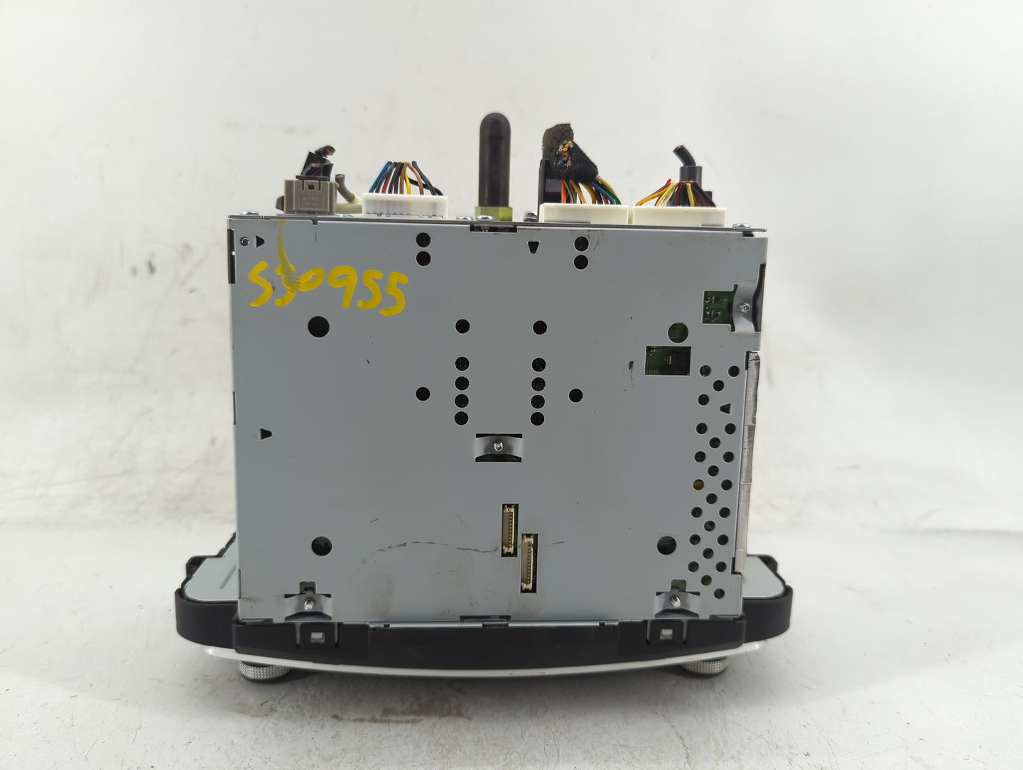 2014-2015 Kia Cadenza Radio AM FM Cd Player Receiver Replacement P/N:96560-3R105 Fits Fits 2014 2015 OEM Used Auto Parts - O