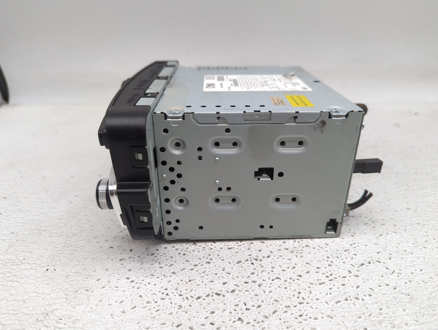 2014-2015 Kia Cadenza Radio AM FM Cd Player Receiver Replacement P/N:96560-3R105 Fits Fits 2014 2015 OEM Used Auto Parts - O