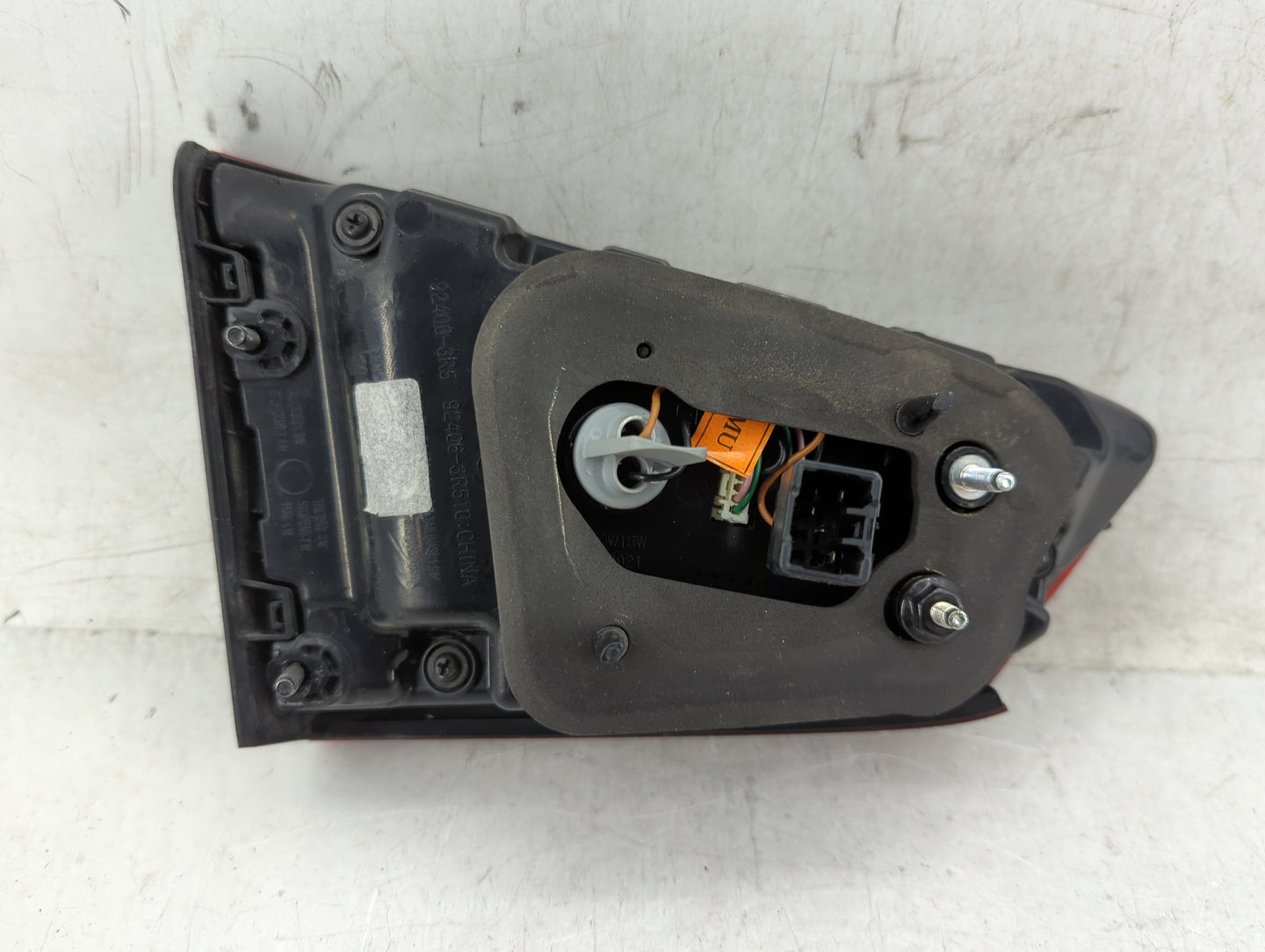 2014-2016 Kia Cadenza Tail Light Assembly Passenger Right OEM P/N:92406-3R5 92406-3R510 Fits Fits 2014 2015 2016 OEM Used Au
