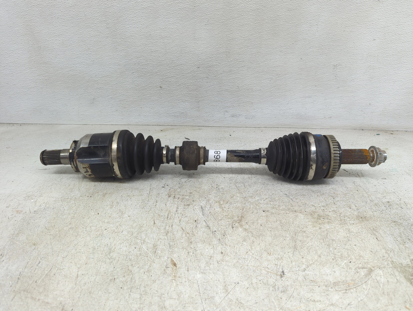 2014-2016 Kia Cadenza Axle Shaft Front Driver Cv C/v - Oemusedautoparts1.com
