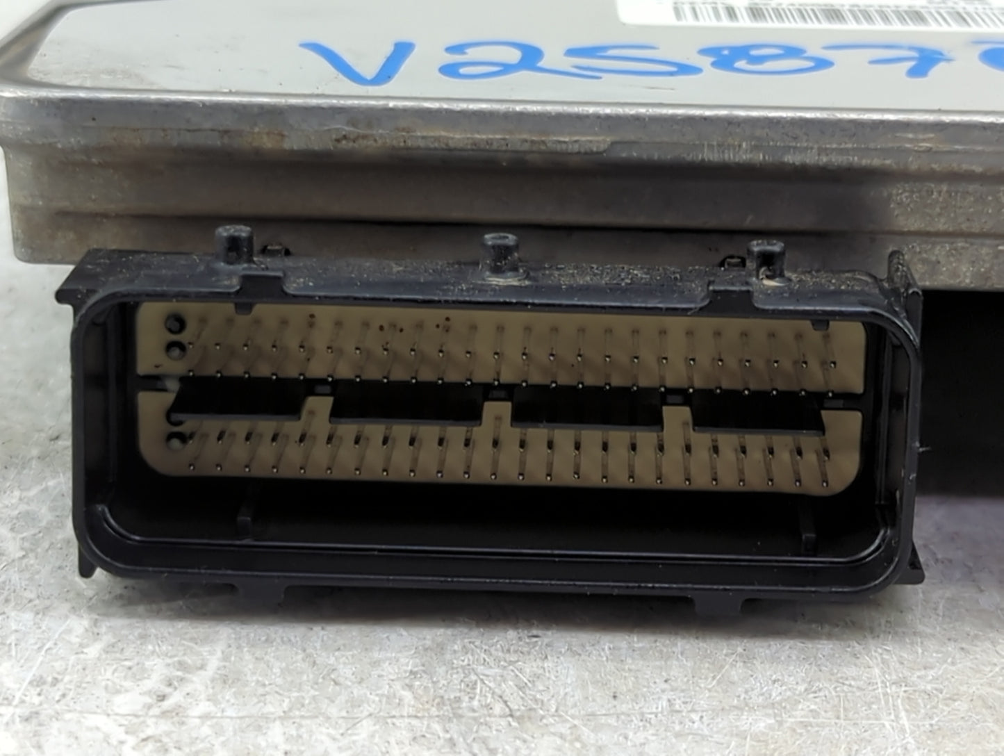 2014-2016 Kia Cadenza PCM Engine Control Computer ECU ECM PCU OEM P/N:39110-3CGN5 11901804, 28116222 Fits Fits 2014 2015 201