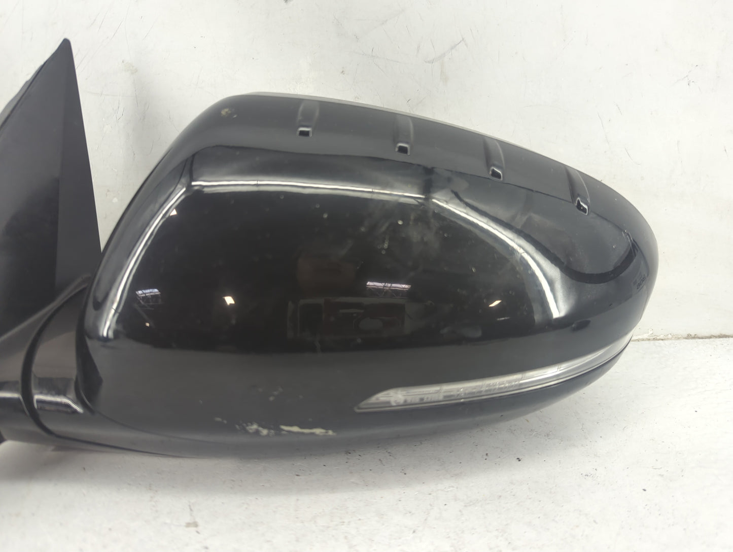 2014-2016 Kia Cadenza Driver Side View Mirror - Left Door Mirror OEM Used - Oemusedautoparts1.com