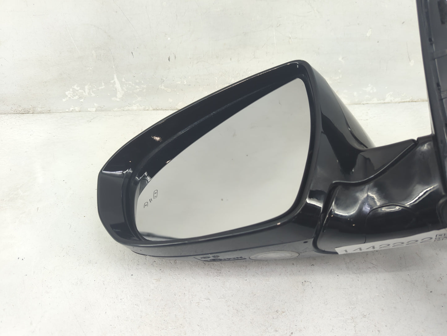 2014-2016 Kia Cadenza Driver Side View Mirror - Left Door Mirror OEM Used - Oemusedautoparts1.com