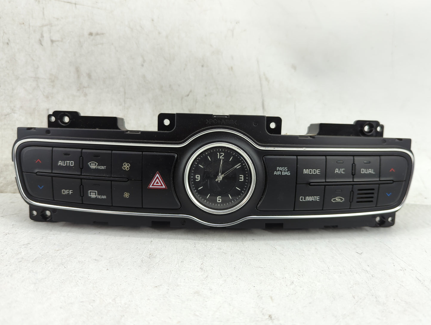 2014-2016 Kia Cadenza Climate Control Module Temperature AC/Heater Replacement P/N:972503RGF0 Fits Fits 2014 2015 2016 OEM U