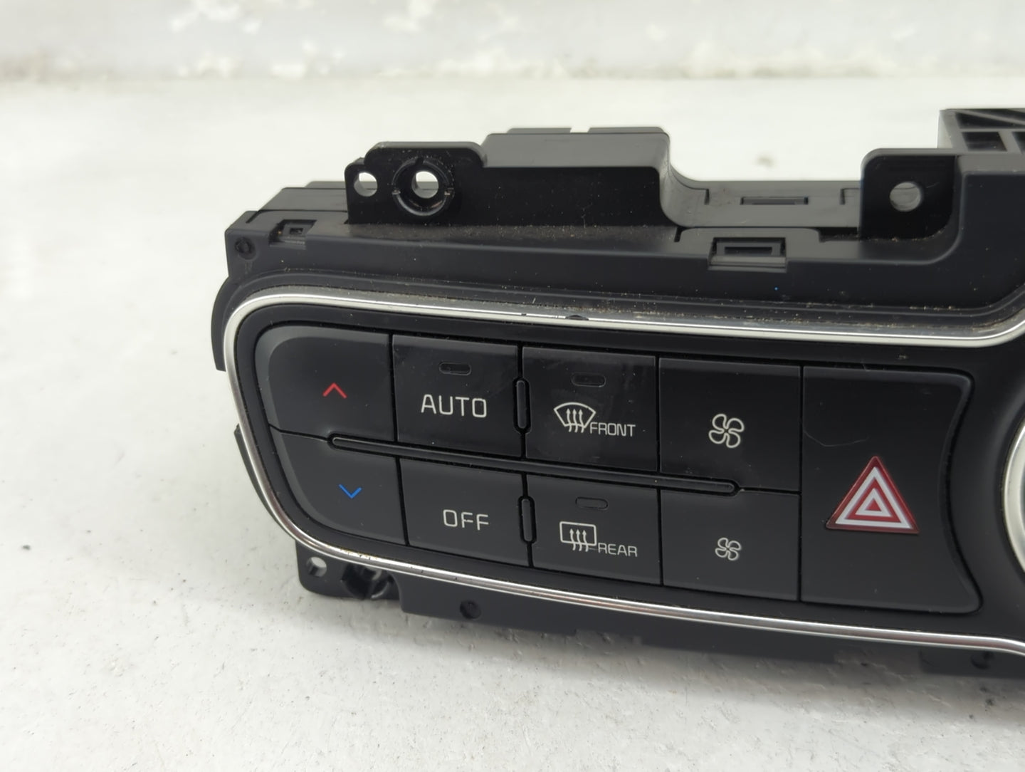 2014-2016 Kia Cadenza Climate Control Module Temperature AC/Heater Replacement P/N:972503RGF0 Fits Fits 2014 2015 2016 OEM U