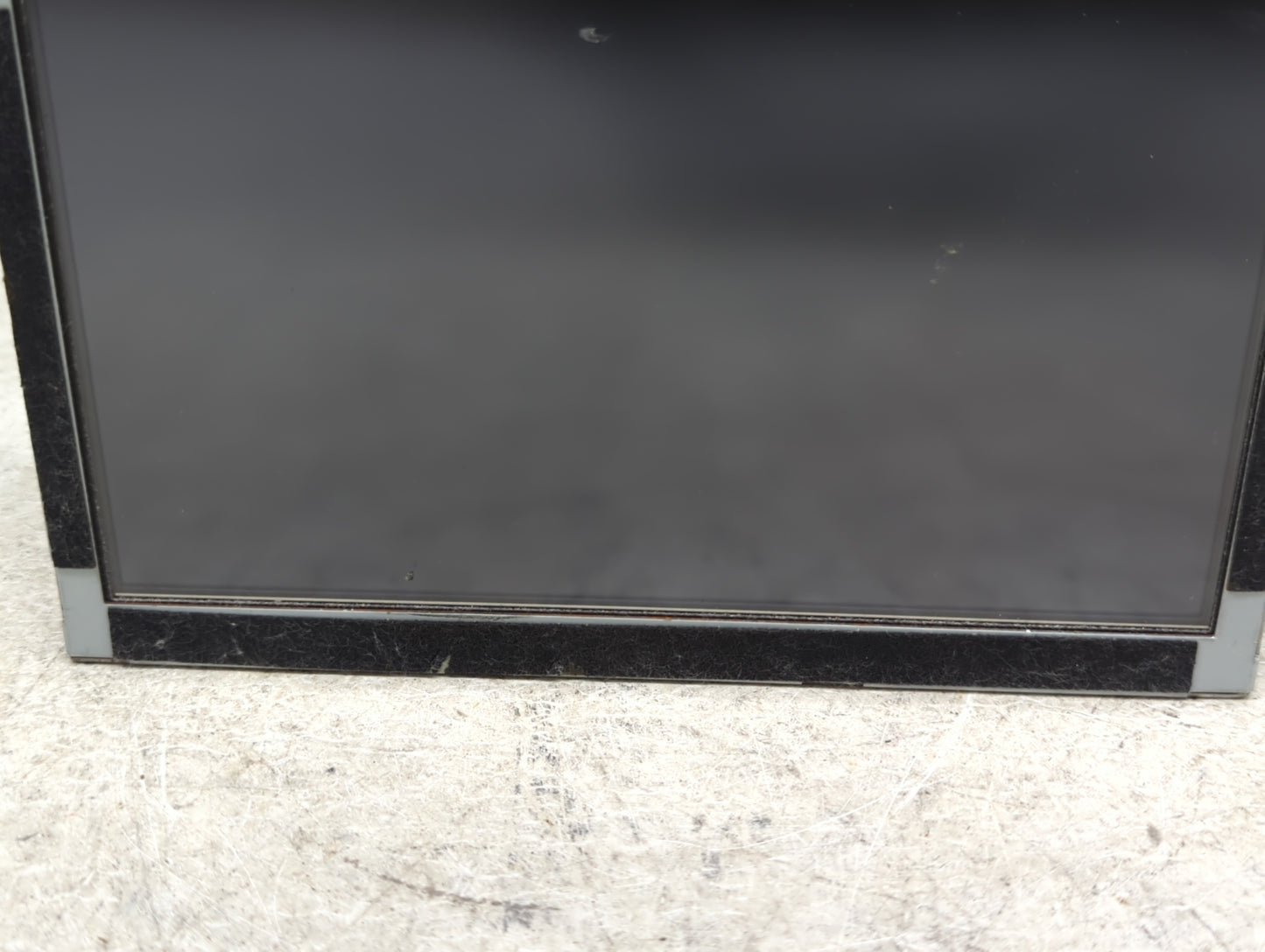 2014-2016 Kia Cadenza Information Display Screen - Oemusedautoparts1.com