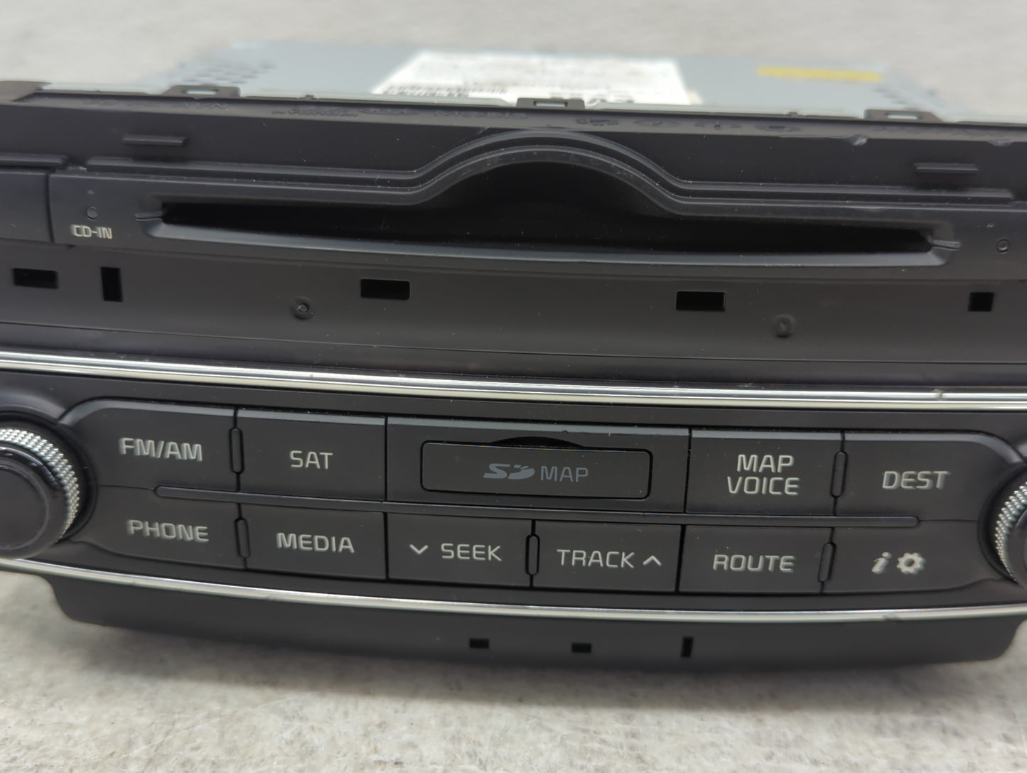 2014-2015 Kia Cadenza Radio AM FM Cd Player Receiver Replacement P/N:965603R105 AV231JGAN Fits Fits 2014 2015 OEM Used Auto 