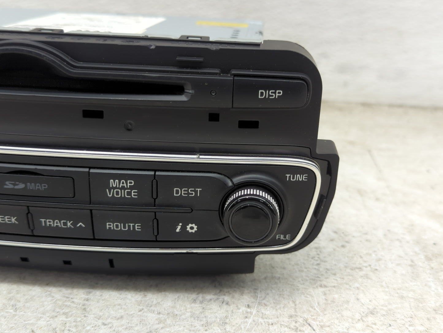 2014-2015 Kia Cadenza Radio AM FM Cd Player Receiver Replacement P/N:965603R105 AV231JGAN Fits Fits 2014 2015 OEM Used Auto 