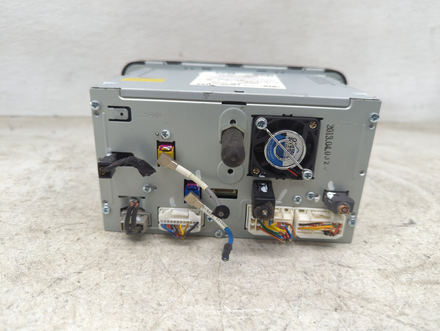 2014-2015 Kia Cadenza Radio AM FM Cd Player Receiver Replacement P/N:965603R105 AV231JGAN Fits Fits 2014 2015 OEM Used Auto 
