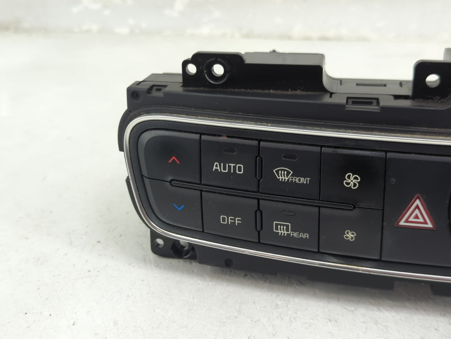 2014-2016 Kia Cadenza Climate Control Module Temperature AC/Heater Replacement P/N:972503RGF0 Fits Fits 2014 2015 2016 OEM U