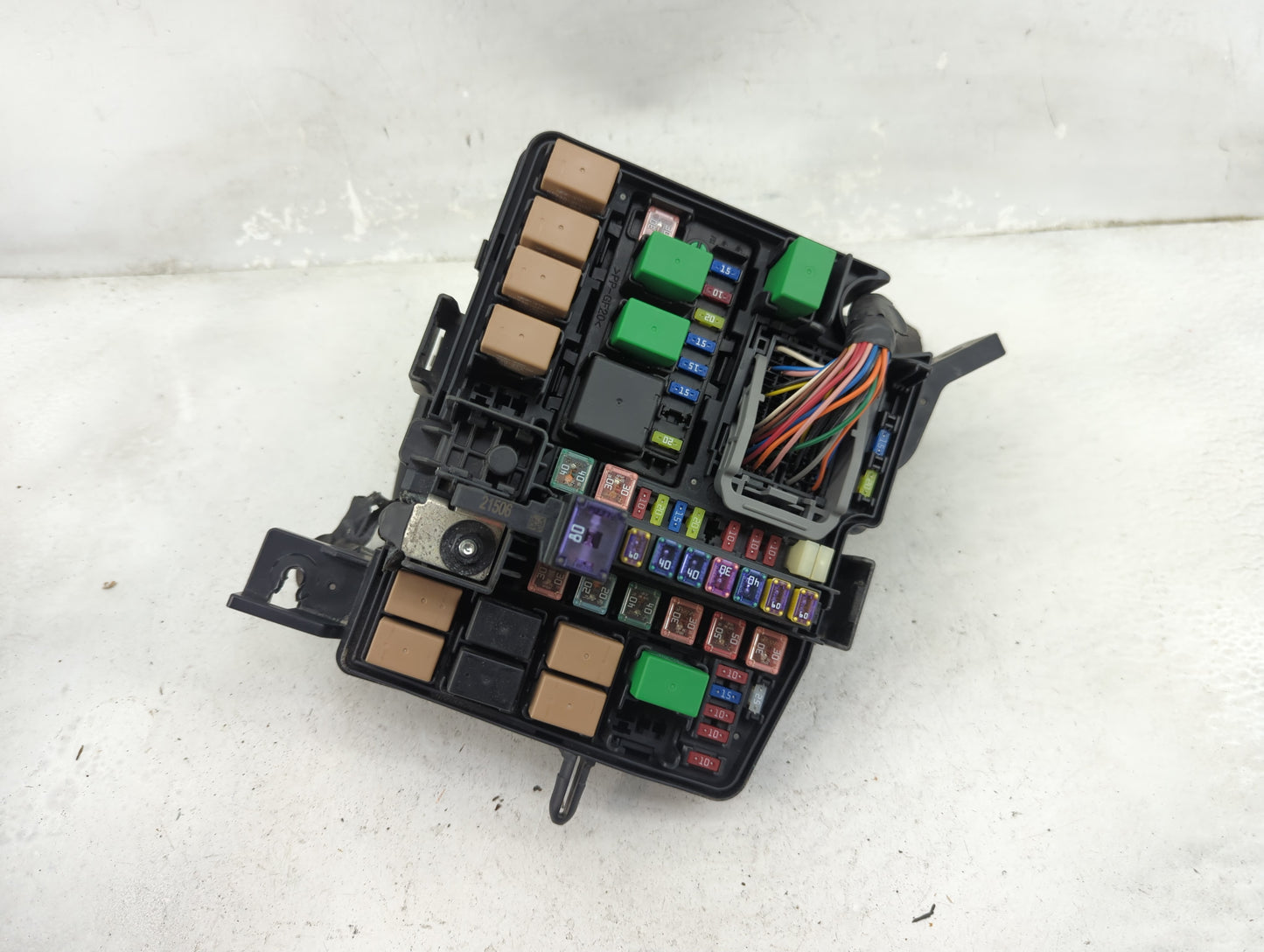 2014-2016 Kia Cadenza Fusebox Fuse Box Panel Relay Module P/N:91956-00164 Fits Fits 2014 2015 2016 OEM Used Auto Parts - Oem