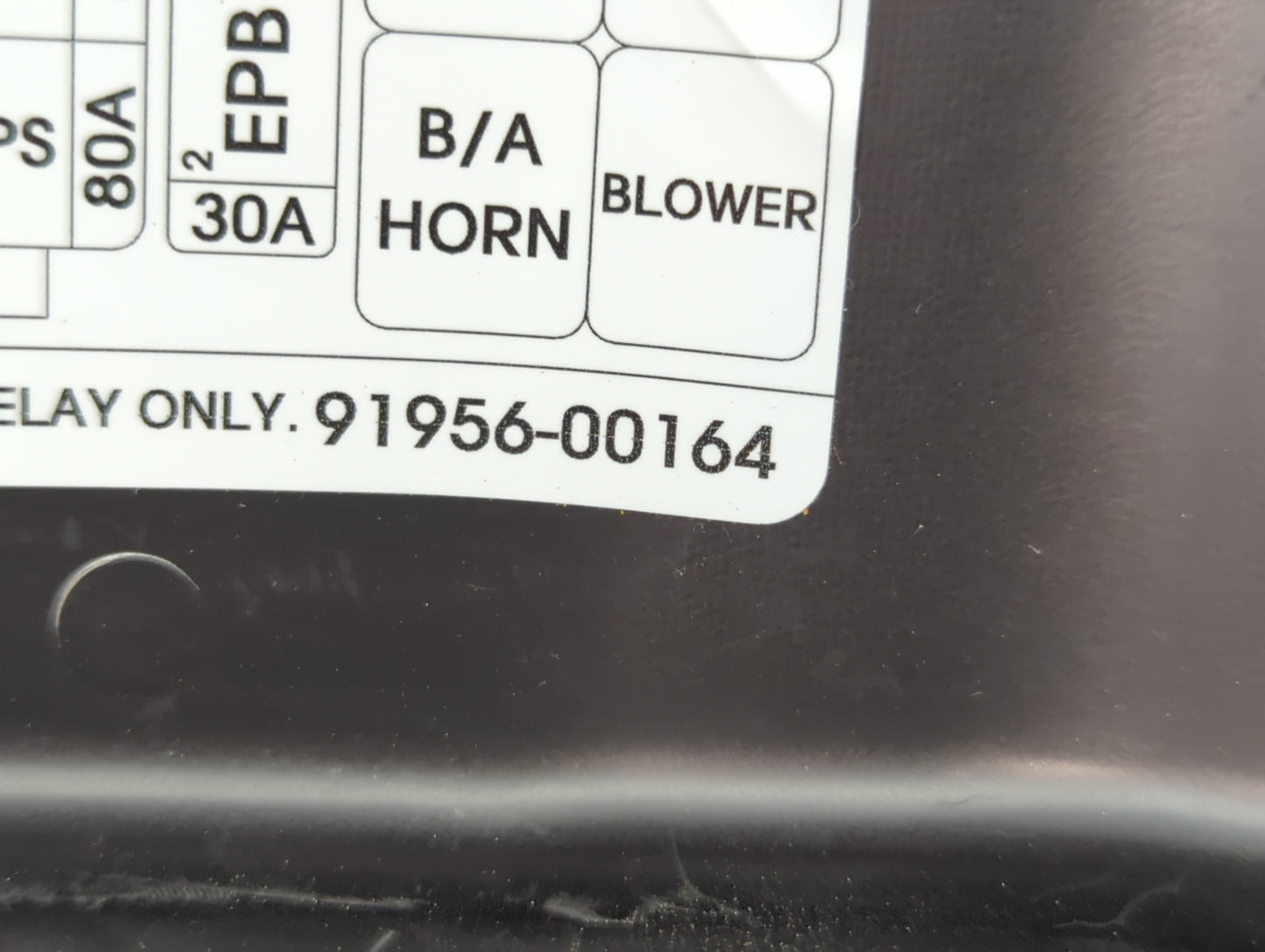 2014-2016 Kia Cadenza Fusebox Fuse Box Panel Relay Module P/N:91956-00164 Fits Fits 2014 2015 2016 OEM Used Auto Parts - Oem