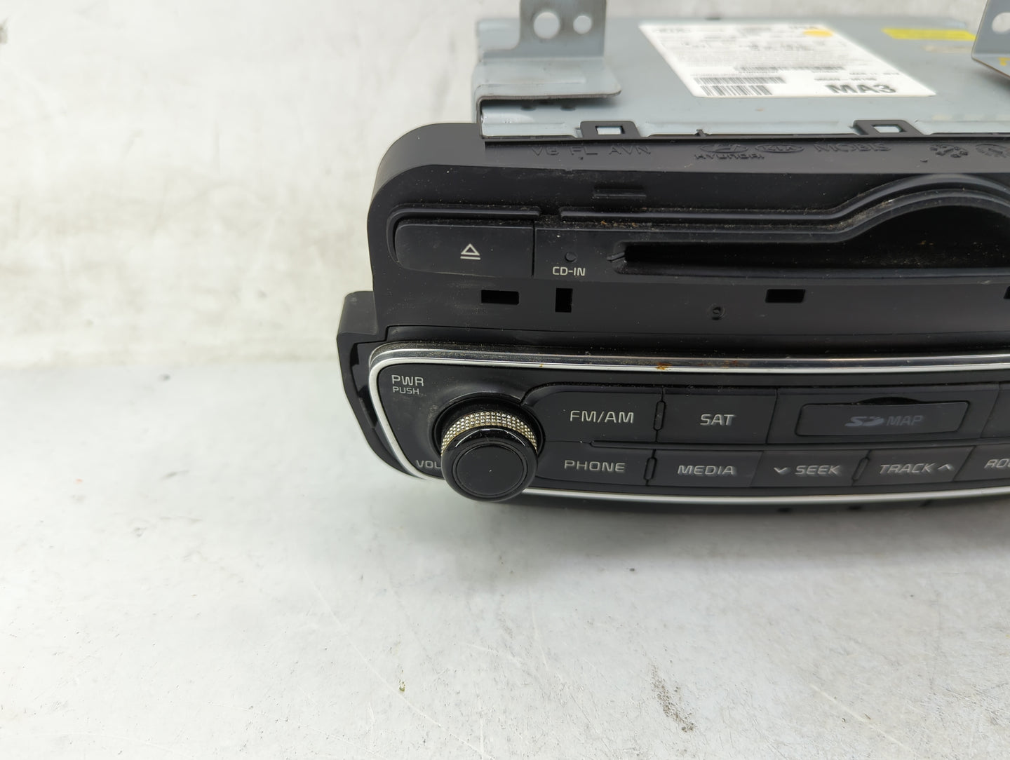 2014-2015 Kia Cadenza Radio AM FM Cd Player Receiver Replacement P/N:96560-3R105 Fits Fits 2014 2015 OEM Used Auto Parts - O