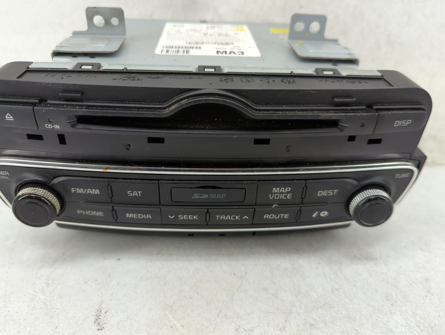 2014-2015 Kia Cadenza Radio AM FM Cd Player Receiver Replacement P/N:96560-3R105 Fits Fits 2014 2015 OEM Used Auto Parts - O