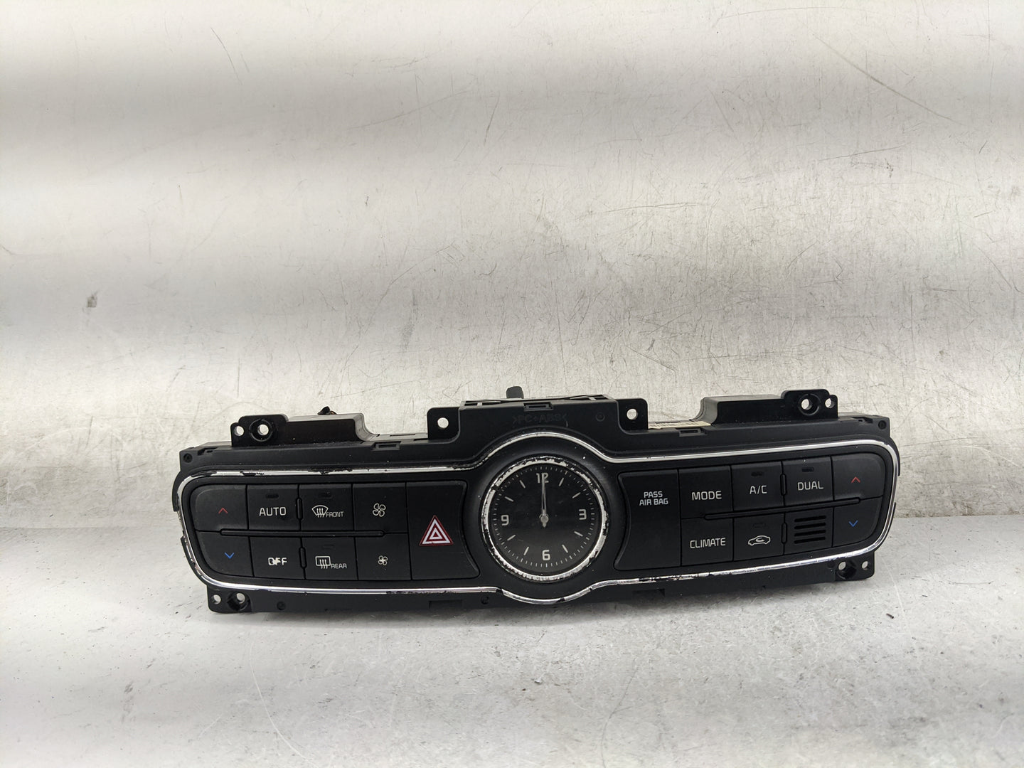 2014-2016 Kia Cadenza Climate Control Module Temperature AC/Heater Replacement P/N:A2C83719400 97250-3RFF0 Fits OEM Used Aut