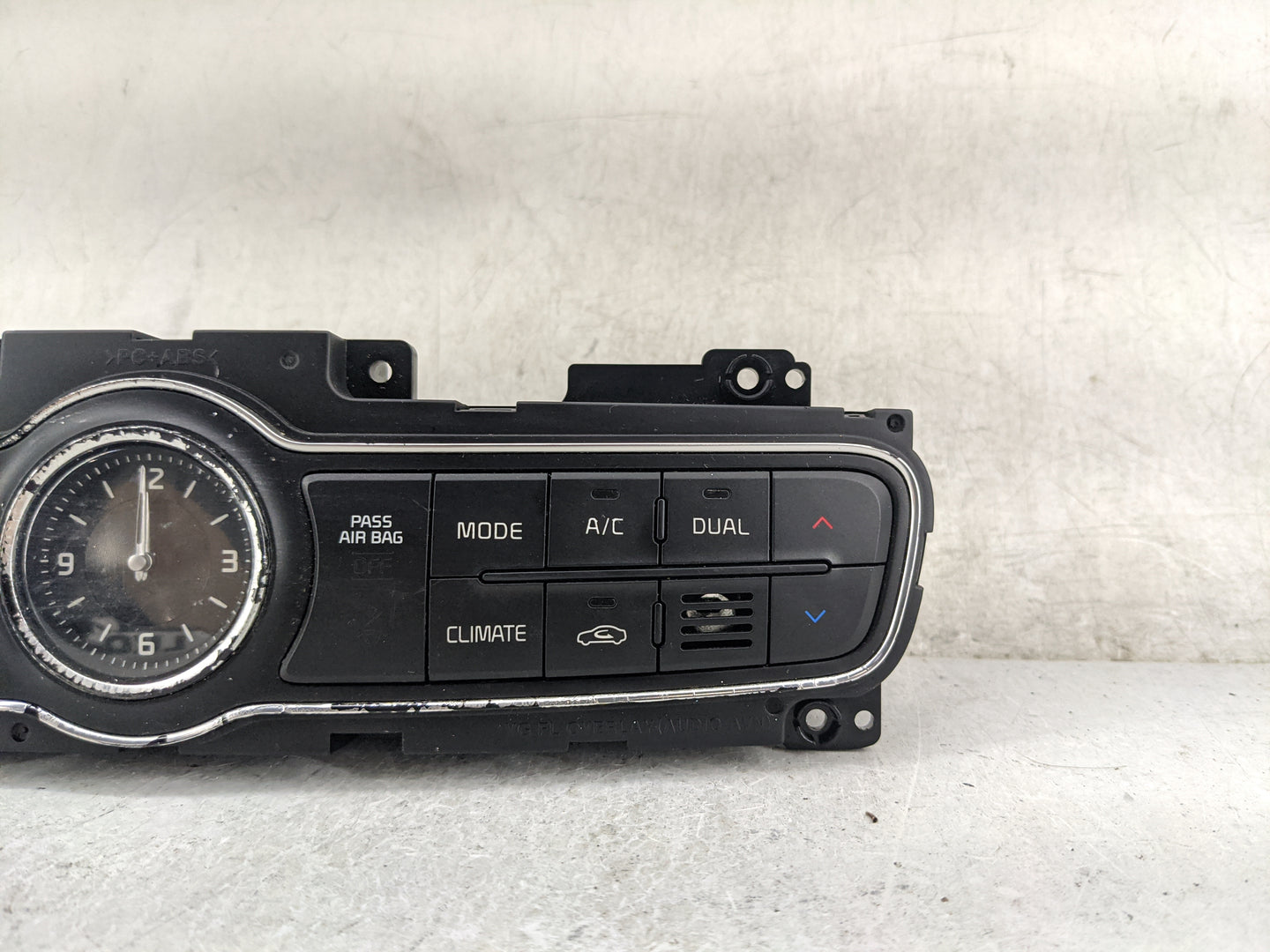 2014-2016 Kia Cadenza Climate Control Module Temperature AC/Heater Replacement P/N:A2C83719400 97250-3RFF0 Fits OEM Used Aut