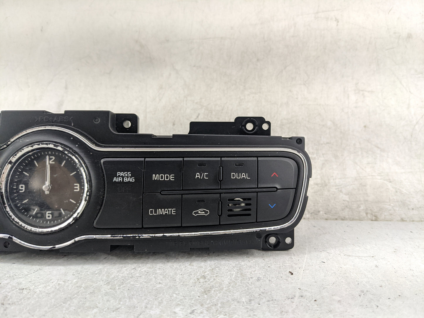 2014-2016 Kia Cadenza Climate Control Module Temperature AC/Heater Replacement P/N:A2C83719400 97250-3RFF0 Fits OEM Used Aut