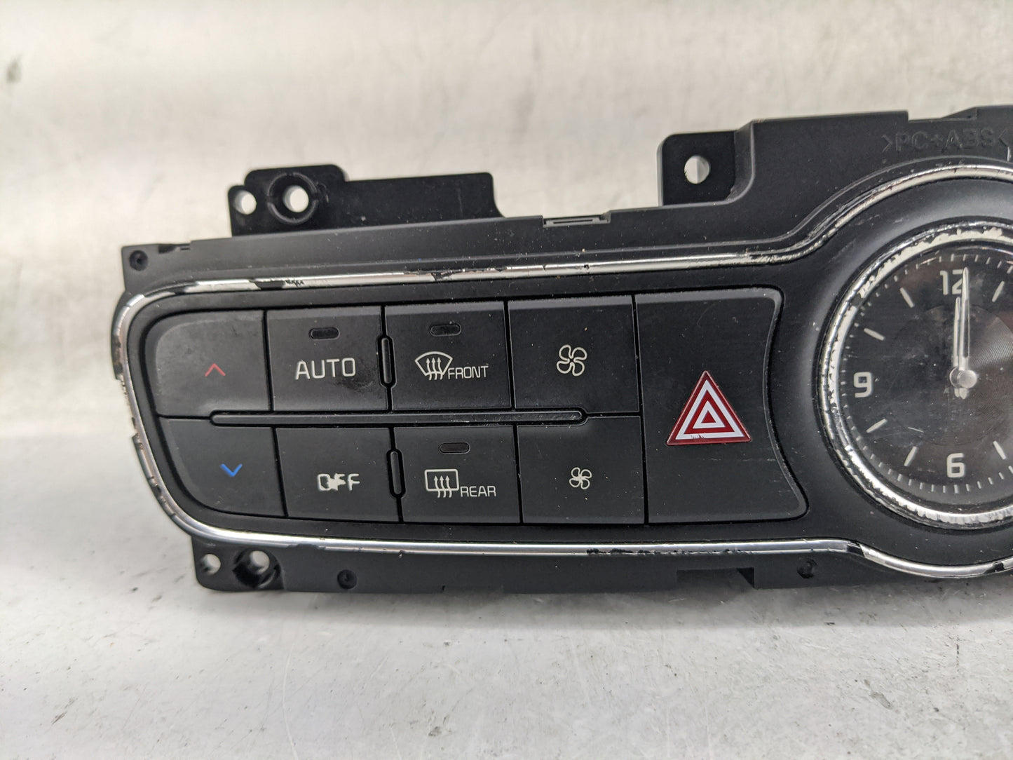 2014-2016 Kia Cadenza Climate Control Module Temperature AC/Heater Replacement P/N:A2C83719400 97250-3RFF0 Fits OEM Used Aut
