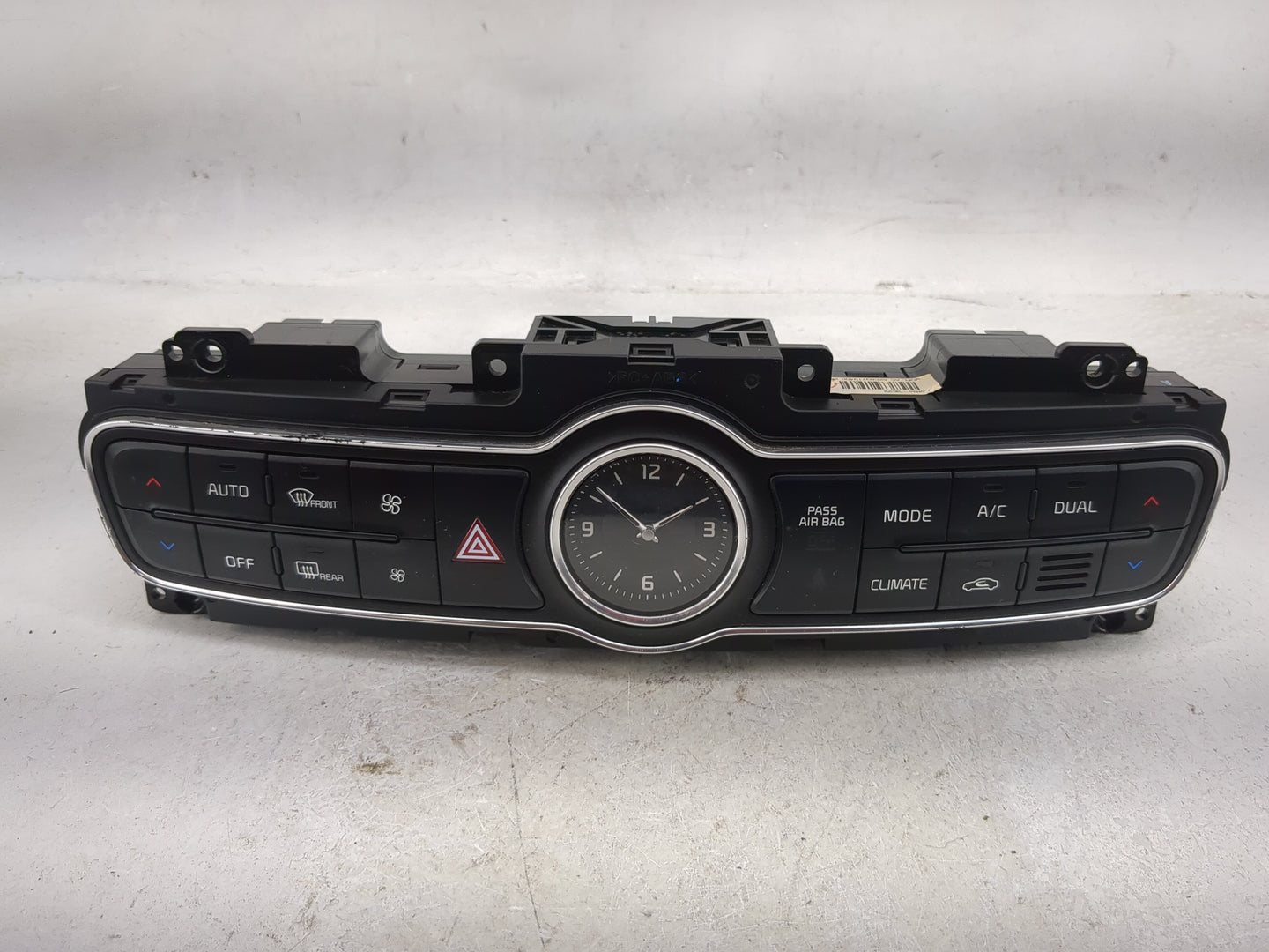2014-2016 Kia Cadenza Climate Control Module Temperature AC/Heater Replacement P/N:972503RGF0 Fits Fits 2014 2015 2016 OEM U