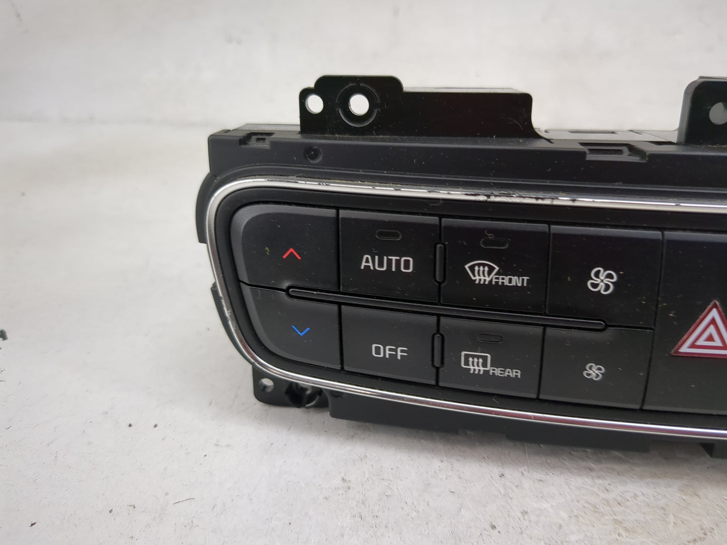 2014-2016 Kia Cadenza Climate Control Module Temperature AC/Heater Replacement P/N:972503RGF0 Fits Fits 2014 2015 2016 OEM U