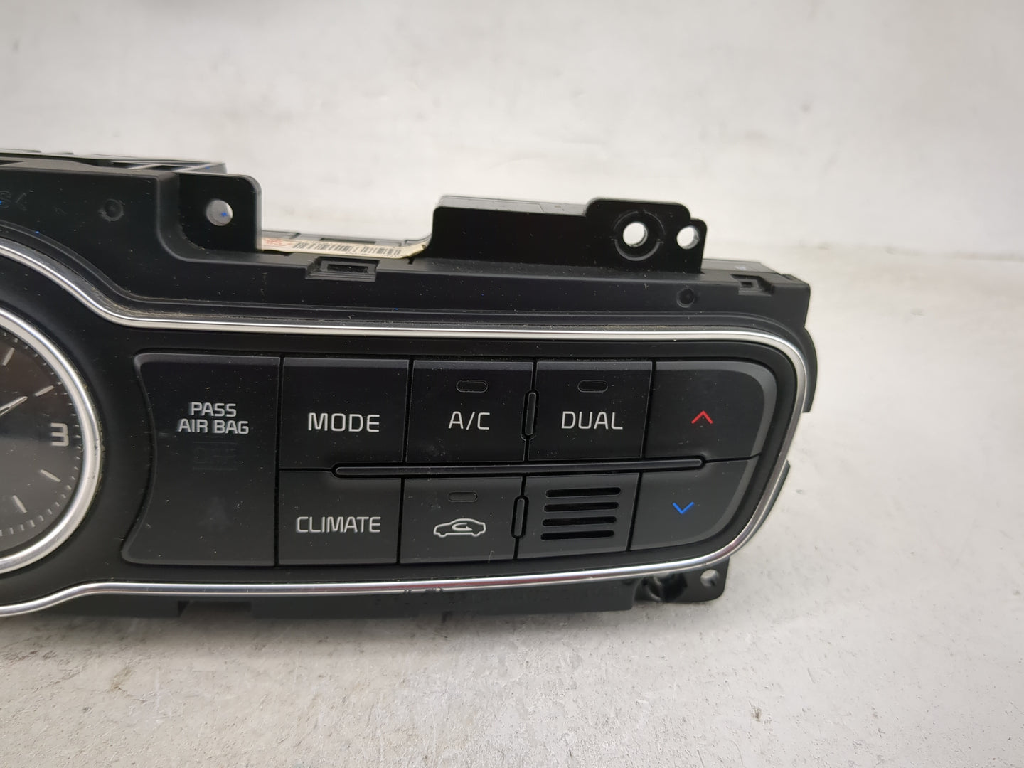 2014-2016 Kia Cadenza Climate Control Module Temperature AC/Heater Replacement P/N:972503RGF0 Fits Fits 2014 2015 2016 OEM U