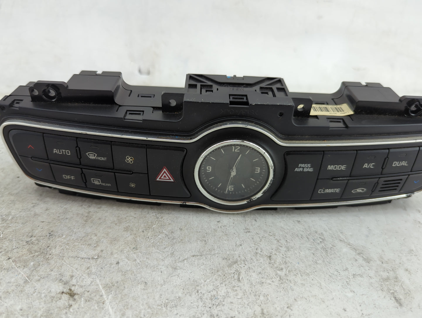 2014-2016 Kia Cadenza Climate Control Module Temperature AC/Heater Replacement P/N:972503RGF0 Fits Fits 2014 2015 2016 OEM U