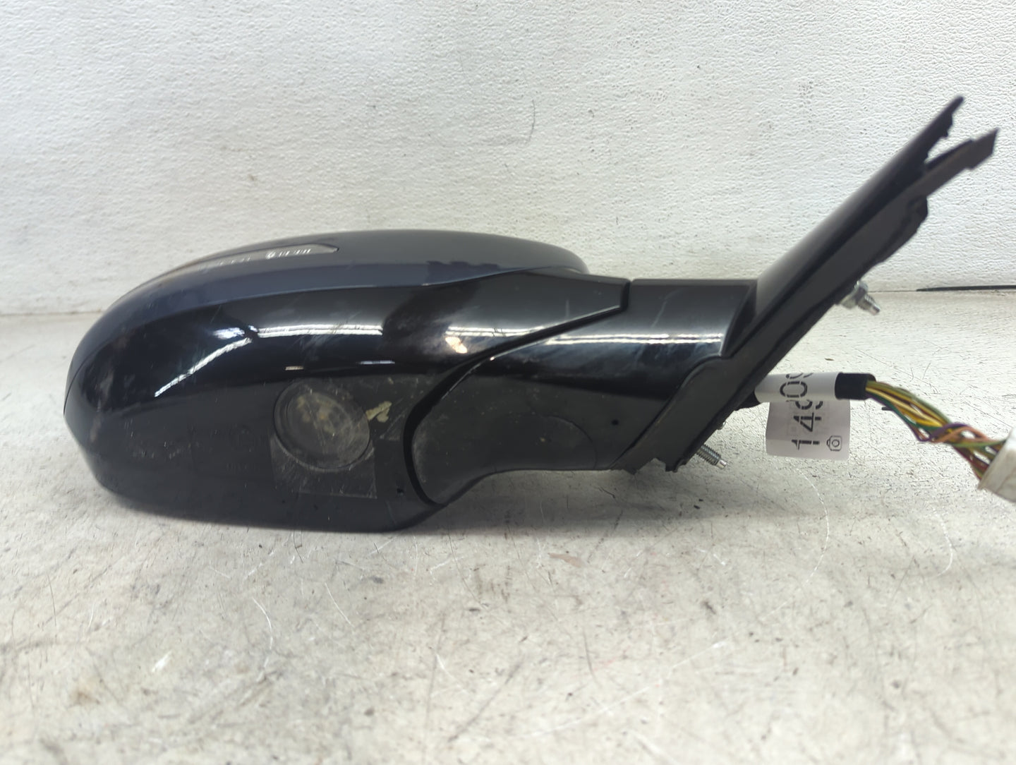 2014-2016 Kia Cadenza Passenger Side View Mirror - Right Door Mirror OEM Used - Oemusedautoparts1.com