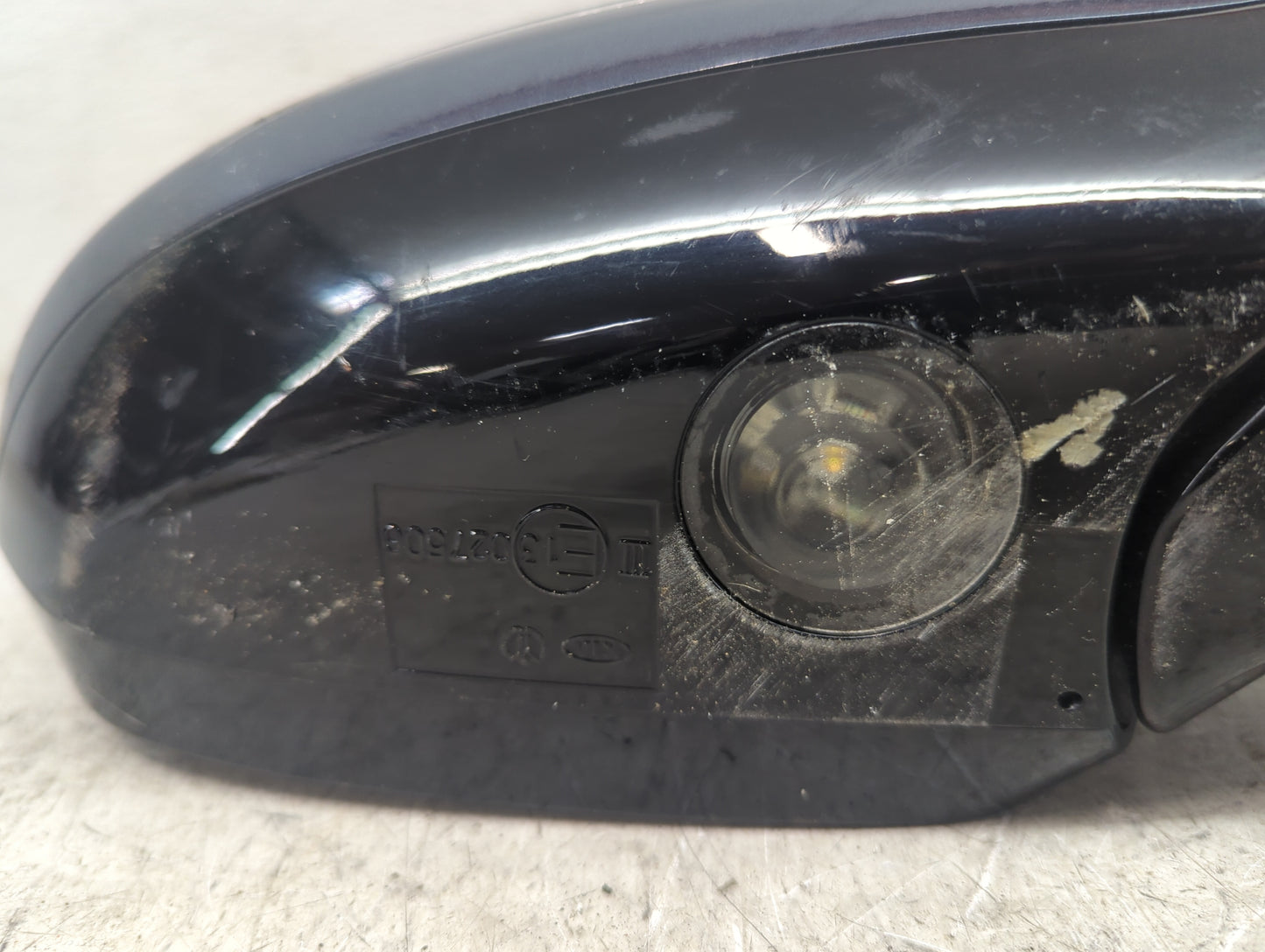 2014-2016 Kia Cadenza Passenger Side View Mirror - Right Door Mirror OEM Used - Oemusedautoparts1.com