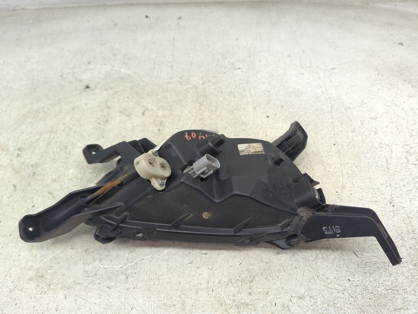 2014-2016 Kia Cadenza Passenger Right Oem Cornering Light Lamp Black - Oemusedautoparts1.com