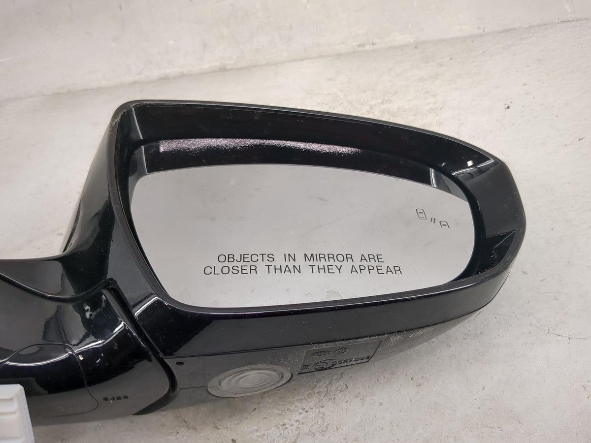 2014-2016 Kia Cadenza Passenger Side View Mirror - Right Door Mirror OEM Used - Oemusedautoparts1.com