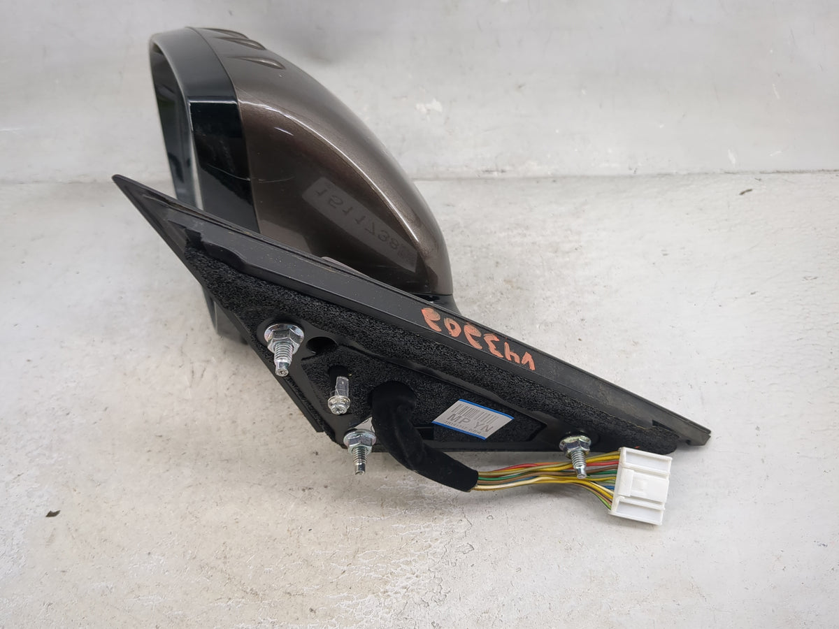 2014-2016 Kia Cadenza Driver Side View Mirror - Left Door Mirror OEM Used - Oemusedautoparts1.com