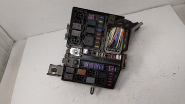 2014 Kia Cadenza Fusebox Fuse Box Panel Relay Module P/N:91950-2T500 Fits OEM Used Auto Parts - Oemusedautoparts1.com
