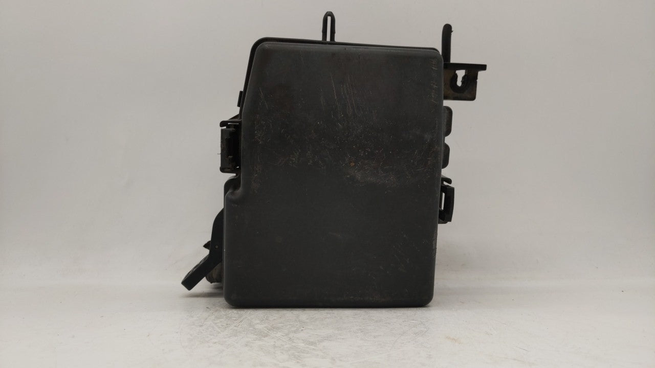 2014-2016 Kia Cadenza Fusebox Fuse Box Panel Relay Module P/N:91275-3R022 91275-3R032 Fits Fits 2014 2015 2016 OEM Used Auto