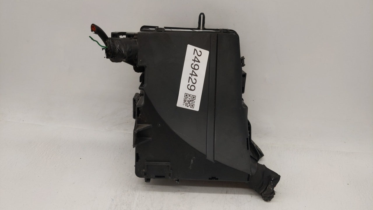 2014-2016 Kia Cadenza Fusebox Fuse Box Panel Relay Module P/N:91275-3R022 91275-3R032 Fits Fits 2014 2015 2016 OEM Used Auto