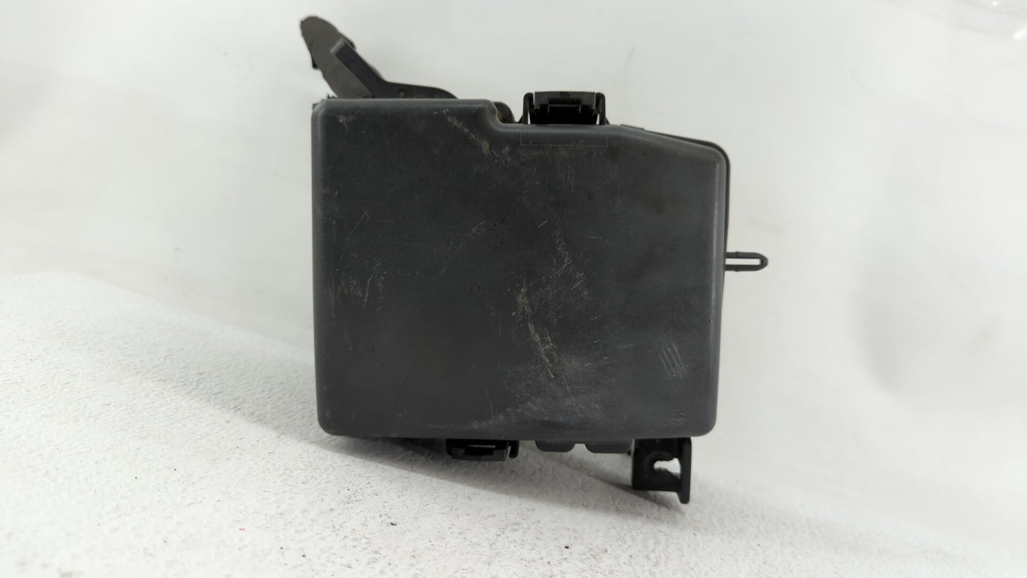 2014-2016 Kia Cadenza Fusebox Fuse Box Panel Relay Module P/N:91275-3R030 91275-3R022, 91275-3R032 Fits Fits 2014 2015 2016 