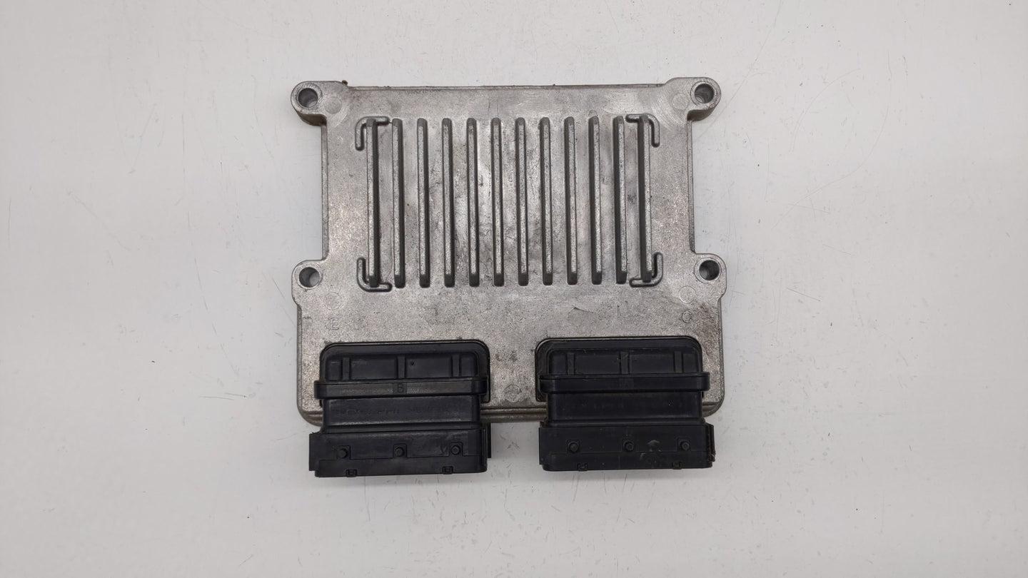 2014-2016 Kia Cadenza PCM Engine Control Computer ECU ECM PCU OEM P/N:39111-3CGN1 39110-3CGN5 Fits Fits 2014 2015 2016 OEM U
