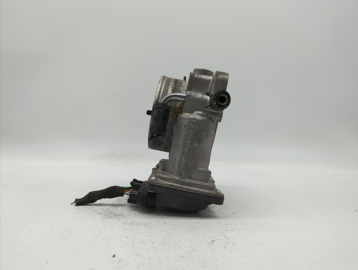 2014-2016 Kia Cadenza Throttle Body P/N:5312 7S14 5310 4P18, 35100-3CAA0 Fits Fits 2012 2013 2014 2015 2016 2017 2018 OEM Us